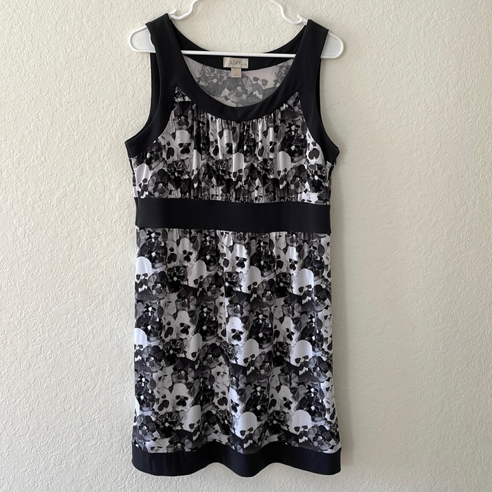 Ann Taylor LOFT LP large petite DRESS 95% polyester 5% spandex  black gray white